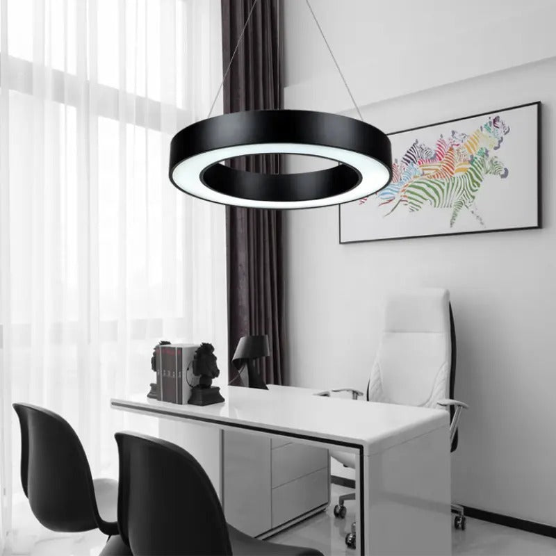 كشاف دائري مفرغ اسود 40سم