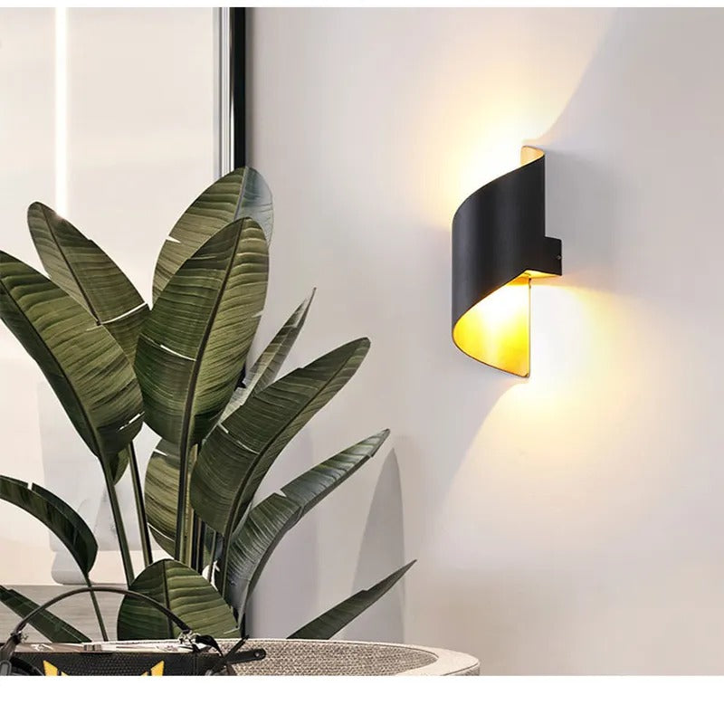 ابليك اب دون موجه دهبي فى اسود