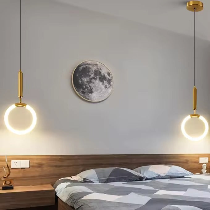 معلقة بيلا ذهبي مفرد